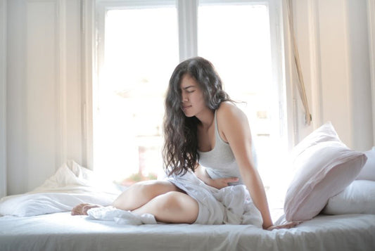 ¿Por qué tenemos náuseas al despertar?
