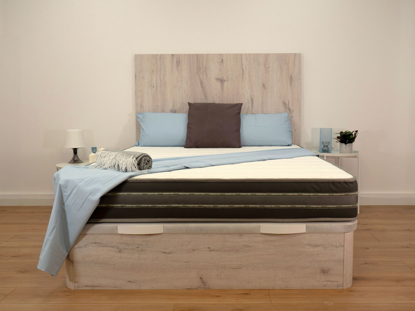 Pack Canapé Essential + Colchón Bali + Cabecero Oria