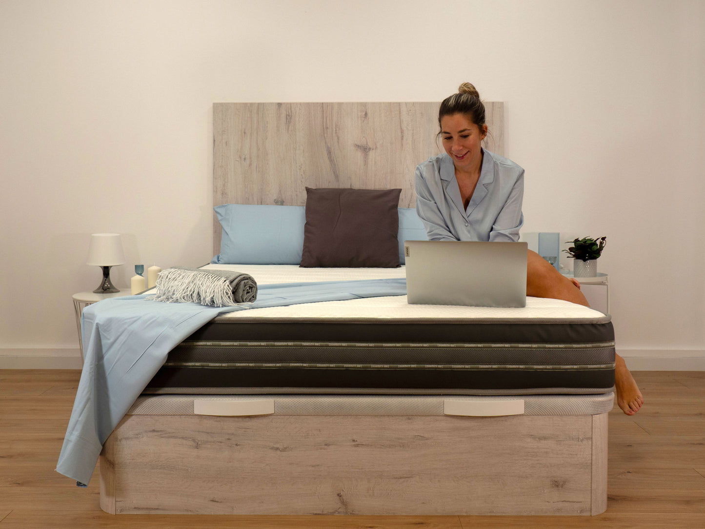 Pack Canapé Essential + Colchón Bali + Cabecero Oria