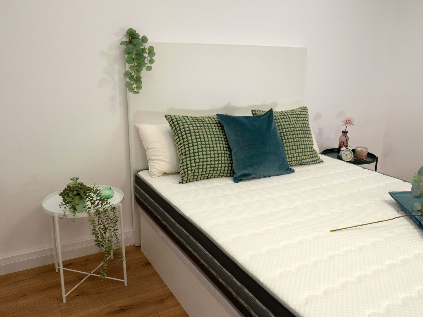 Pack Canapé Essential + Colchón Bali + Cabecero Oria