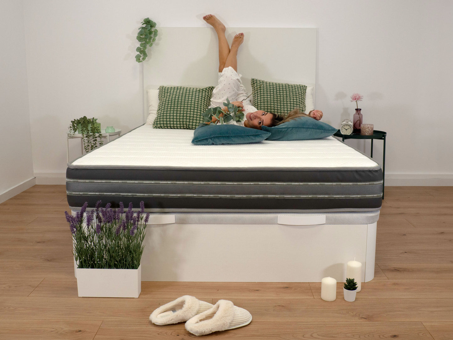 Pack Canapé Essential + Colchón Bali + Cabecero Oria